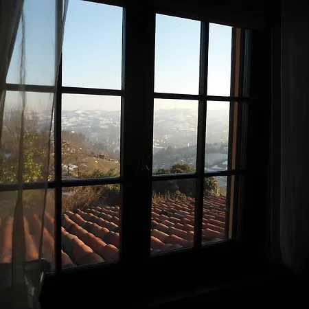 La Luna E I Falo Frühstückspension Canelli