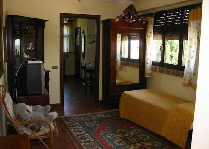 La Luna E I Falo Couette-café Canelli